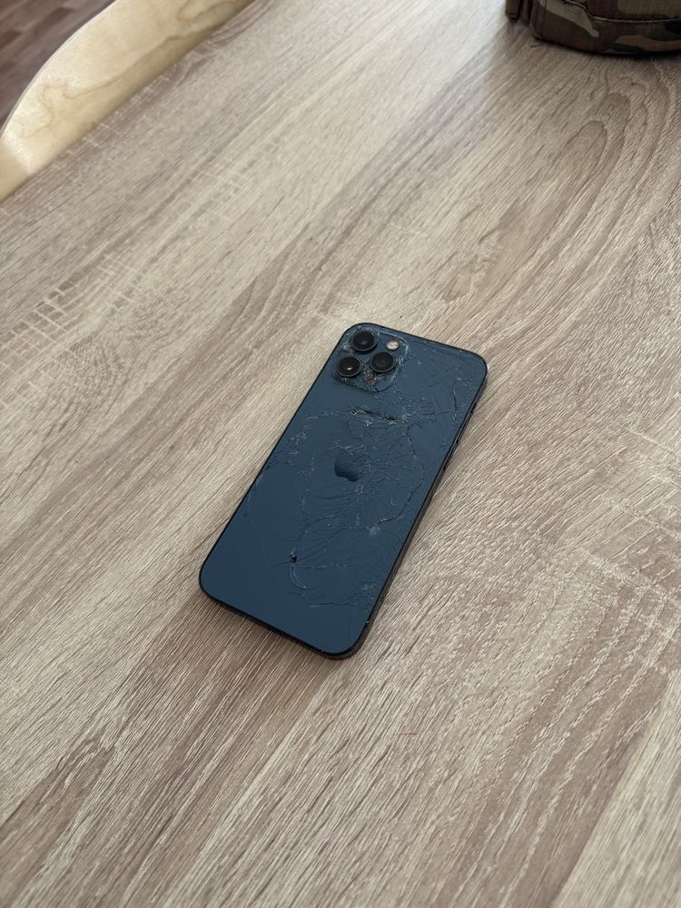 iPhone 12 про буу