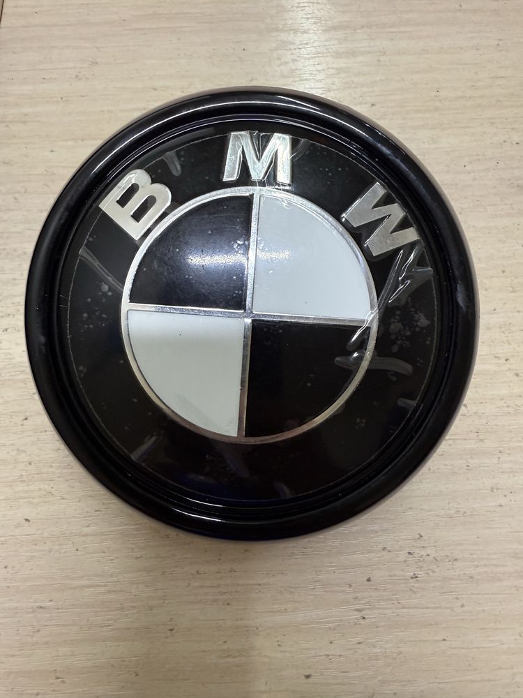 Продам знак BMW D6 e71…