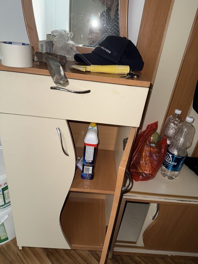 Шкаф для прихожей