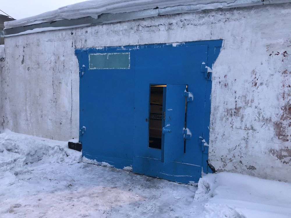 Продам гараж  на востоке