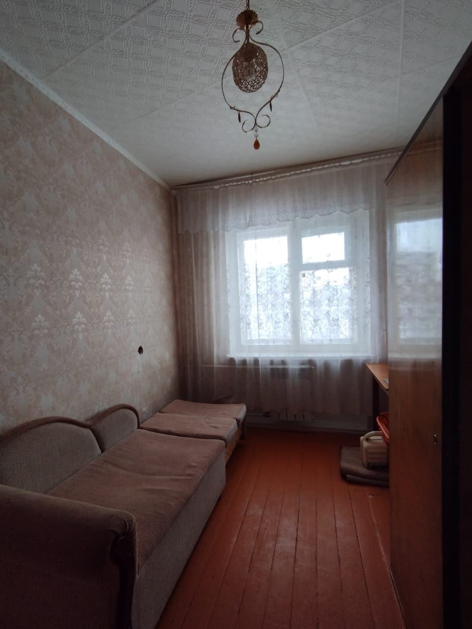 Продам 2 х комн квар. 1-38 3 этаж