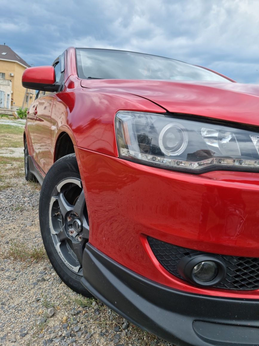 Mitsubishi Lancer X