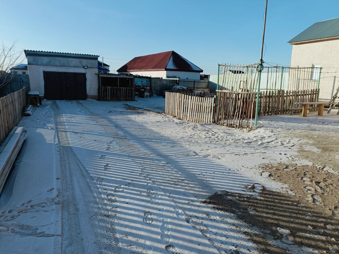 Срочно Мектептің дәл қасынан плановый үй сатылады