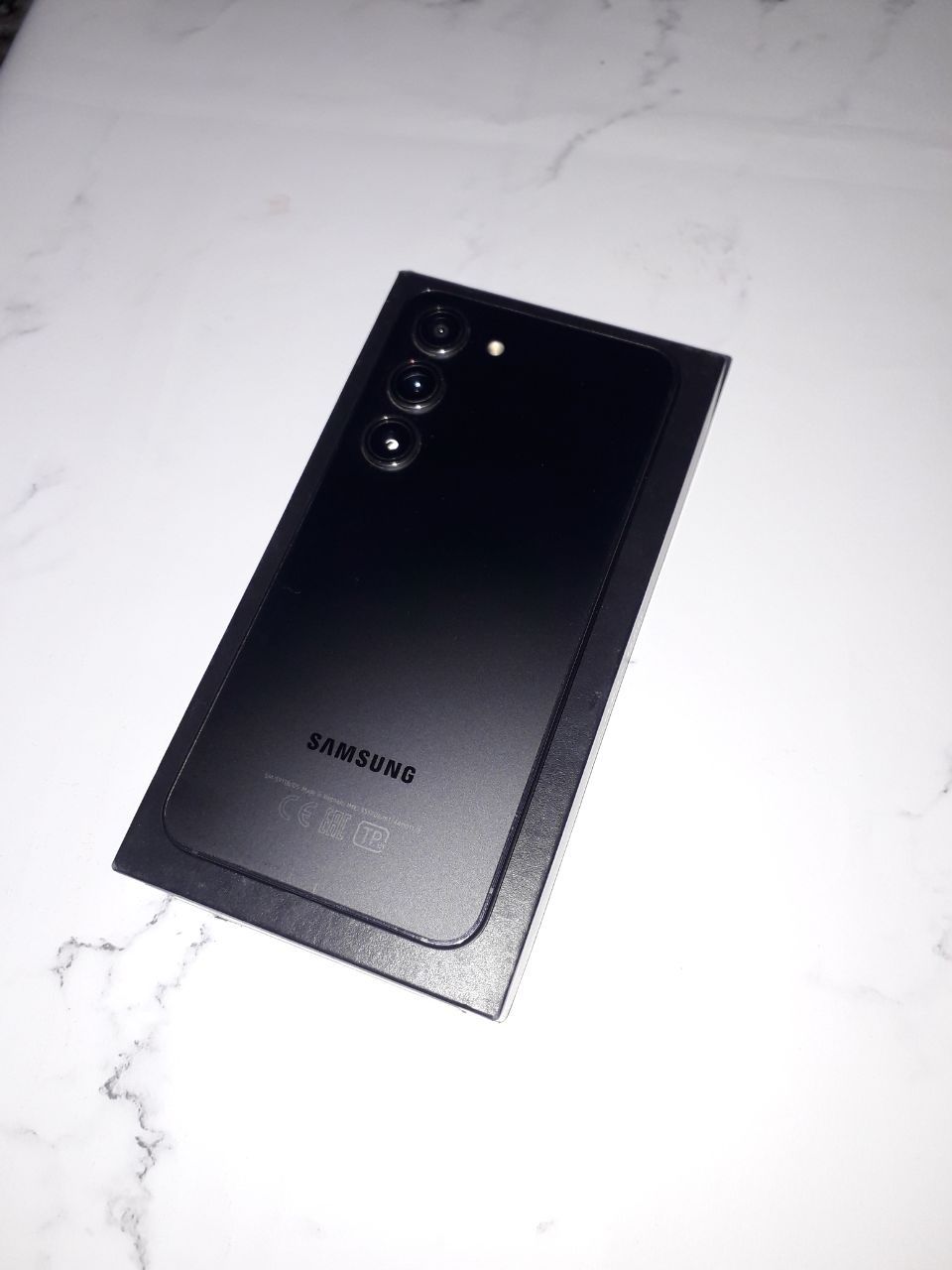 Обмен Samsung Galaxy S23 в хорошем состоянии