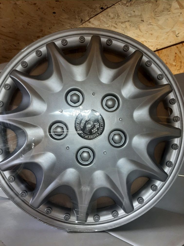 Колпаки 4 шт. на 13 - 6500.
