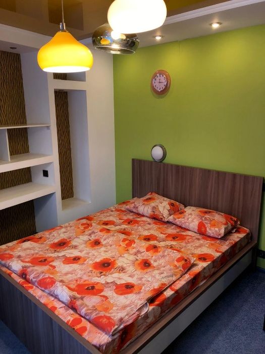 Cдам 3 х.ком.кв. , посуточно , командировочным документы