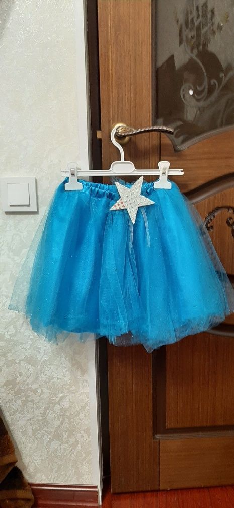 Новогодние карнавальные костюмы на девочку