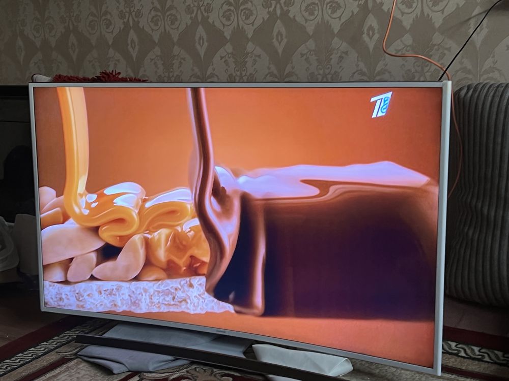 Самсунг 117см -117000тг 4 к UHD 165 см 65 дюм,как новый, 140см Самсунг