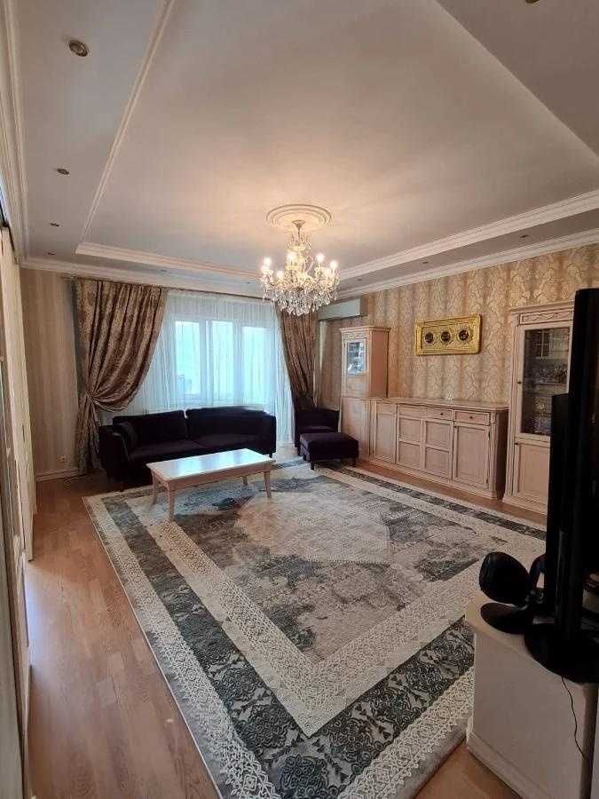 Квартира 5 комнатная в ЖК Жастар Маг, пересечение Шевченко Муканова