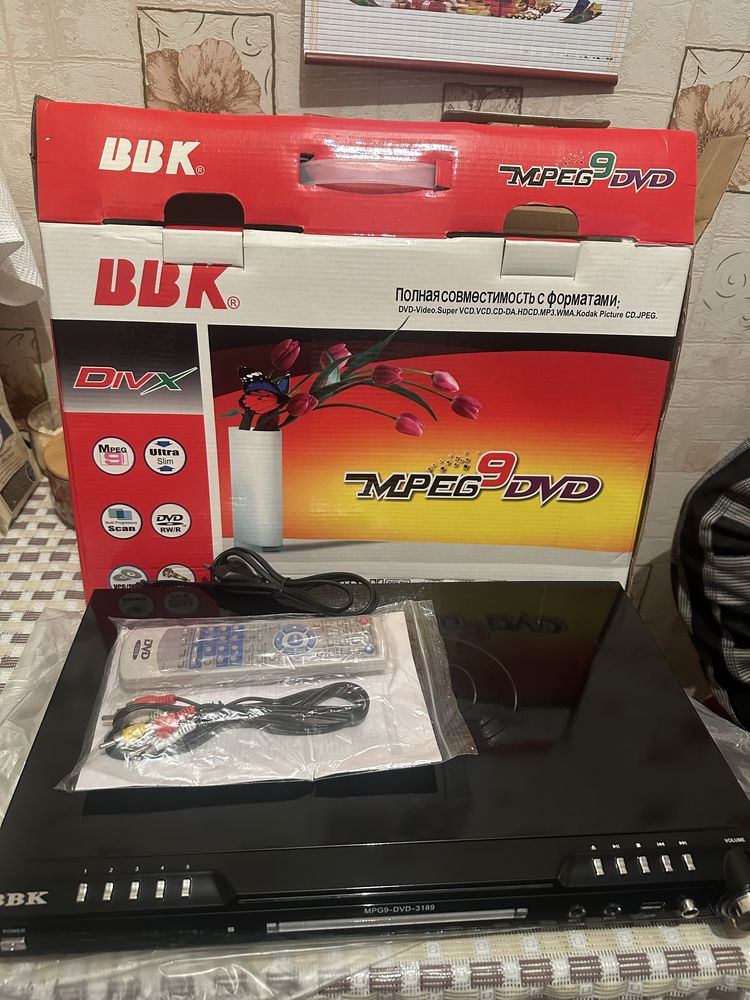 Продам DVD BBK новый