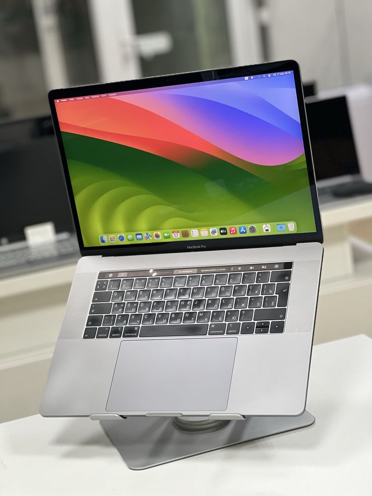 MacBook Pro Touchbar | Core i7 | ОЗУ 16Gb | SSD 512Gb