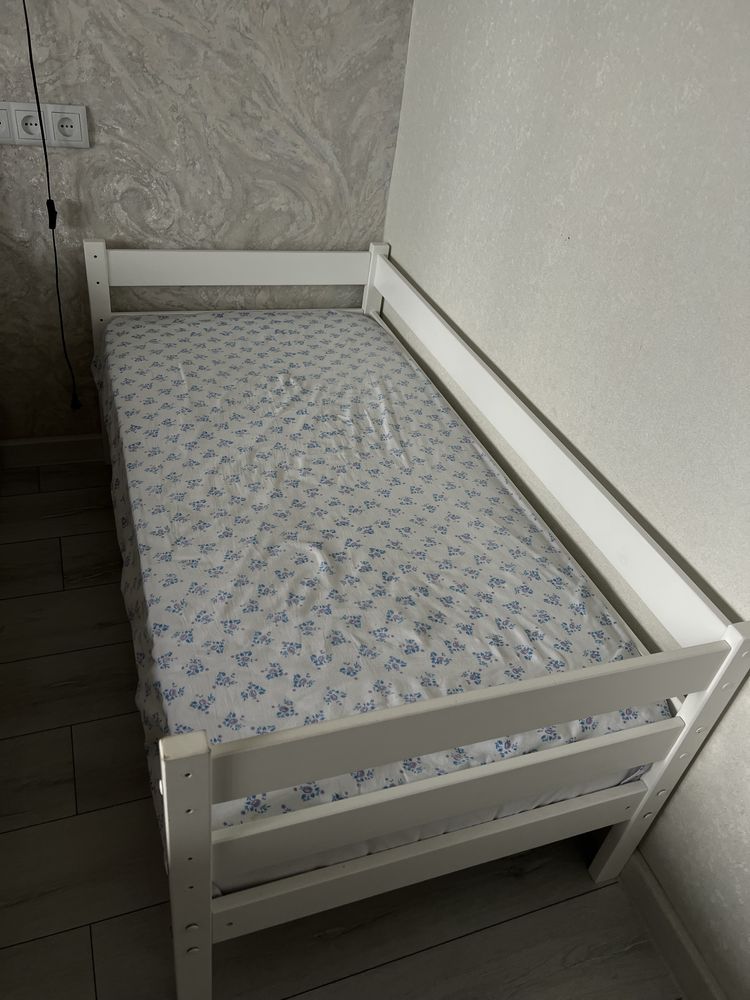 Продам детскую кровать