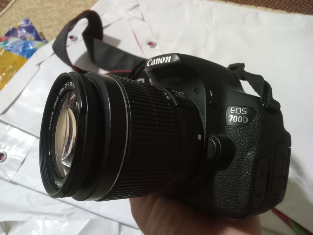Кенон 700д, canon 700d