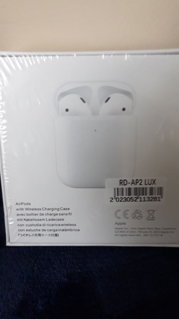 AiPods новые не разу не открывал в полном комплекте ещё в плёнке