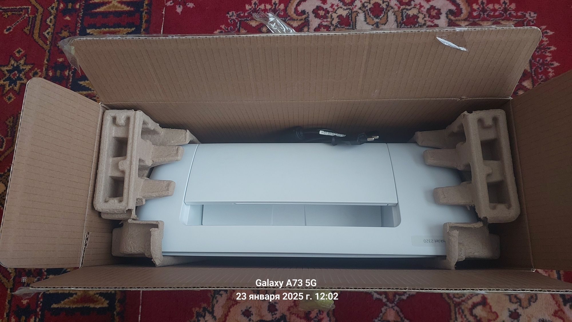 продам принтер hp  2320