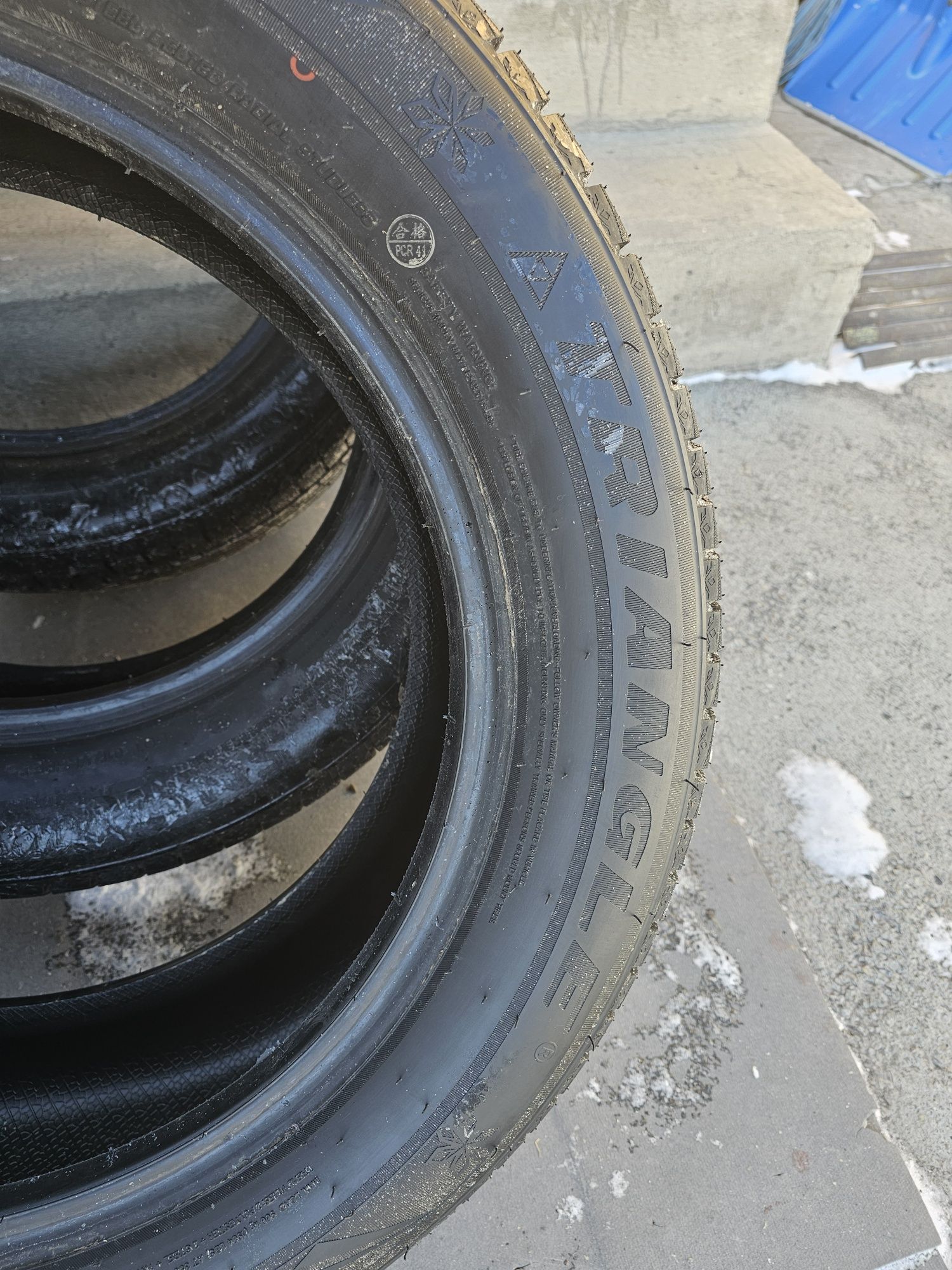 Продам новые шины triangle  225/60 R18