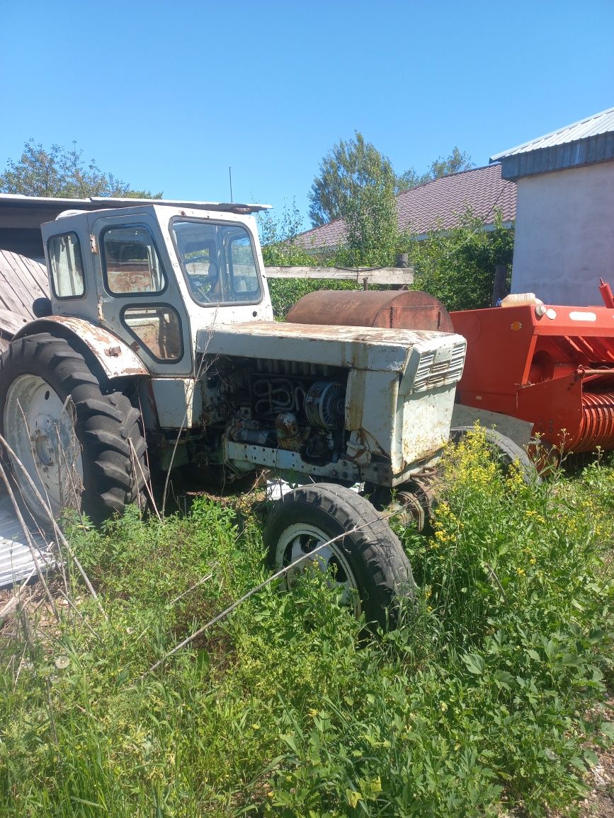Продам.Трактор.Т-40