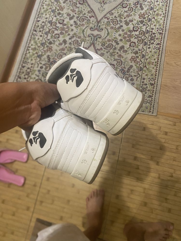 Off white out of office