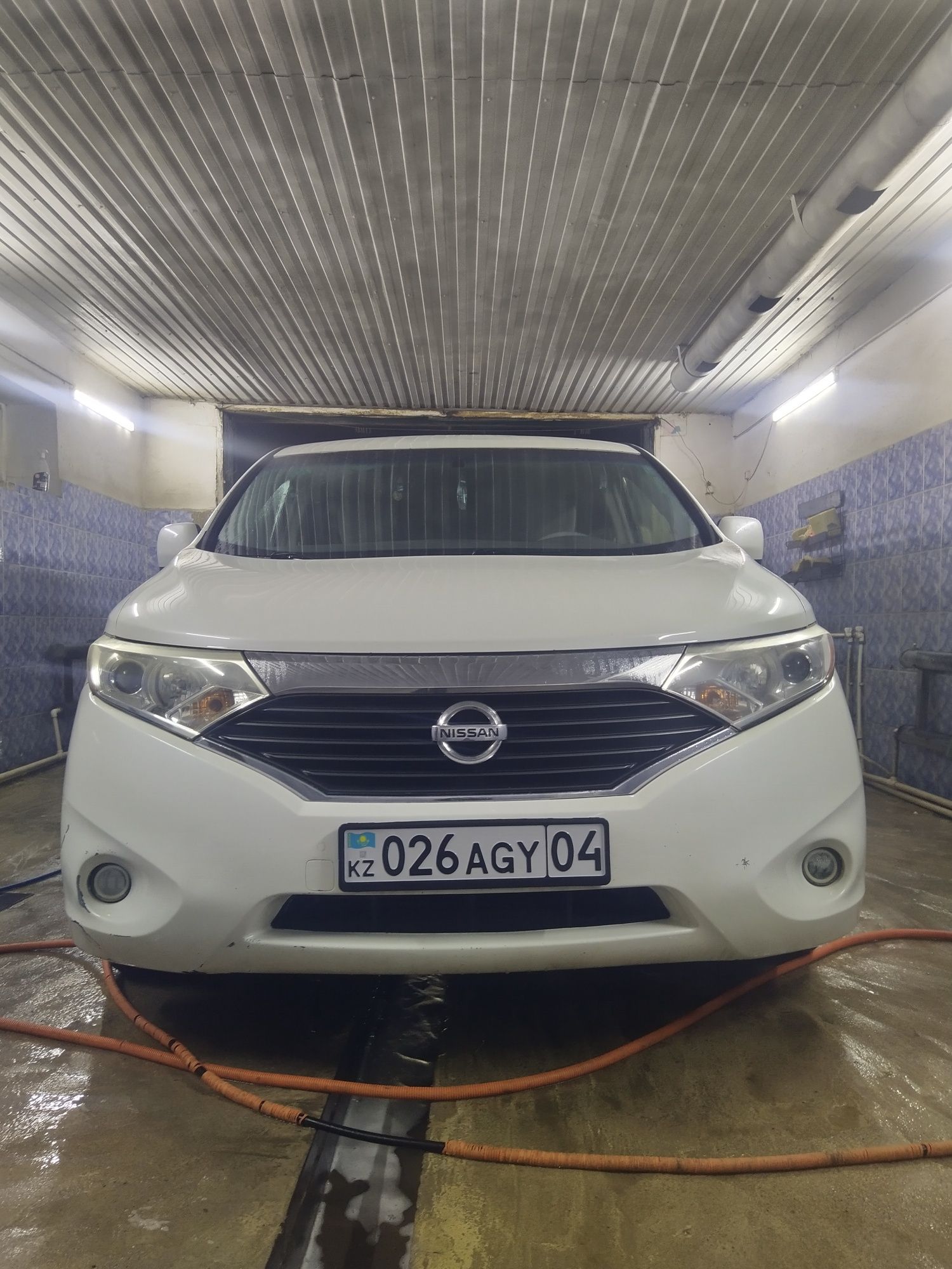 Продам Nissan QUEST