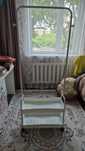 Продам напольную вешалка в отличном состоянии