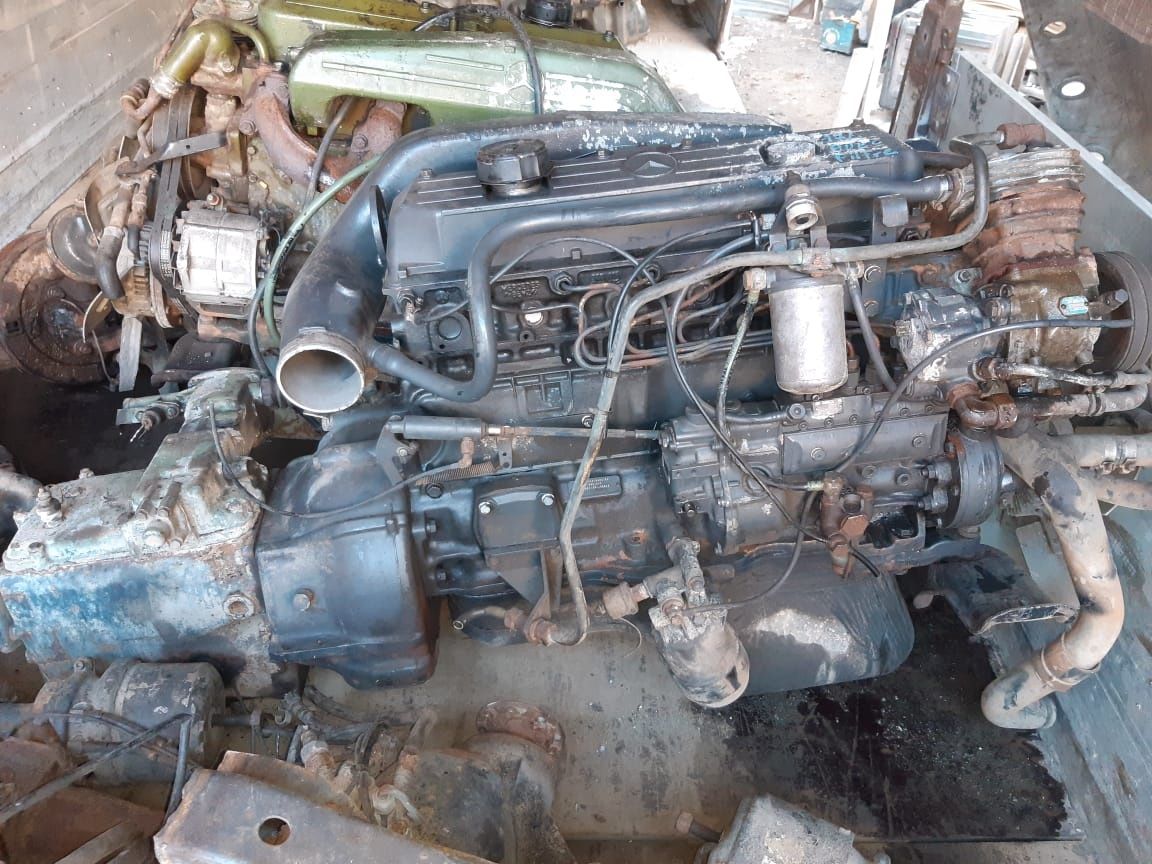 Коробка ZF 151. ZF 181. Кардан. Гур. Воздушный кран. Мост. Рессор. Бак