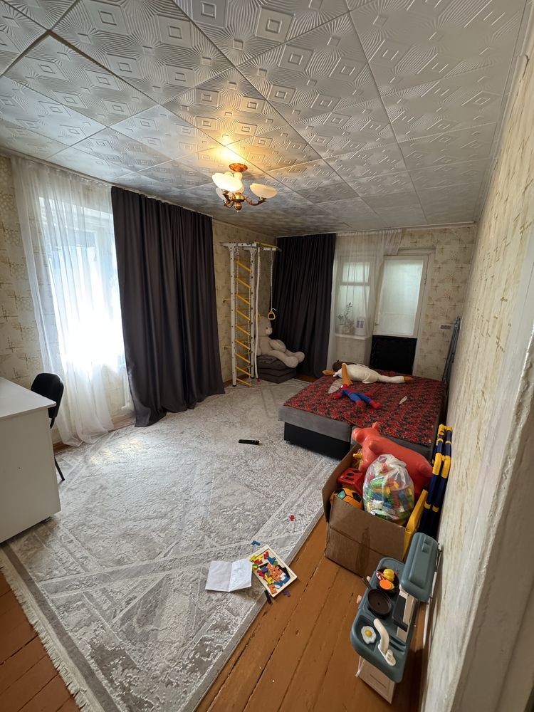 Продам 2-ком квартиру