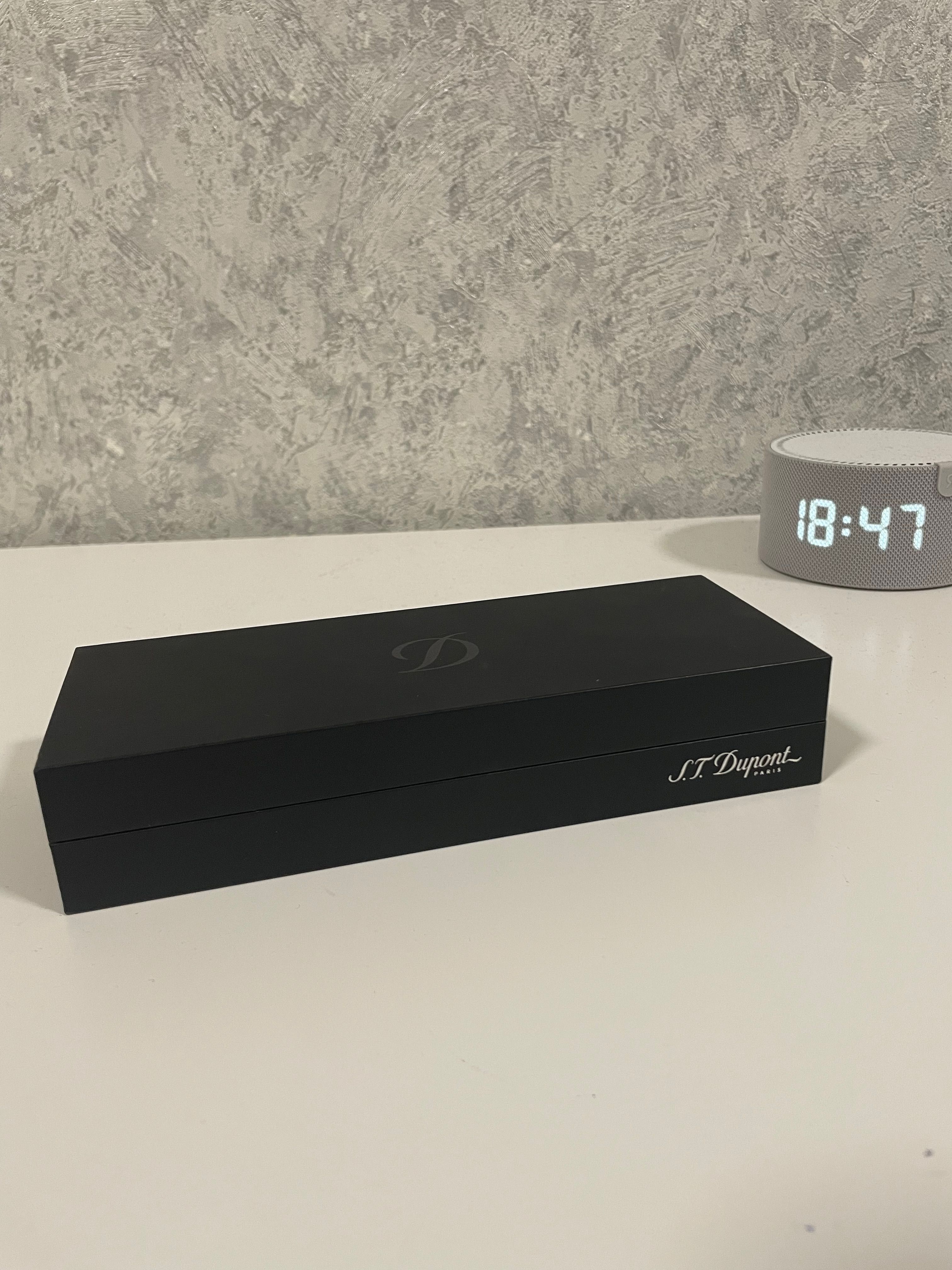 Коллекционная ручка S. T. Dupont