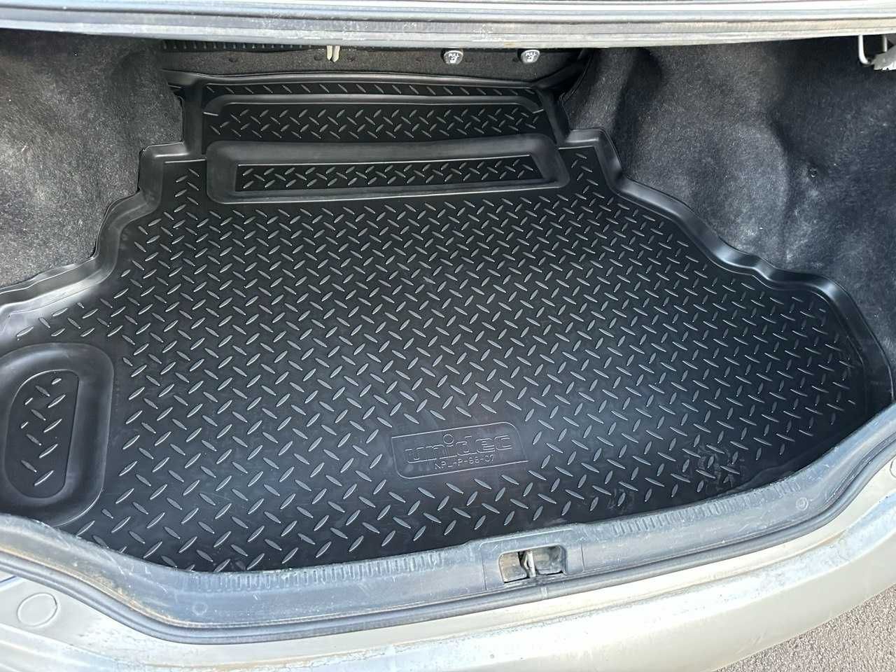Полики салона Toyota Camry 50 55 коврики Тойота Камри