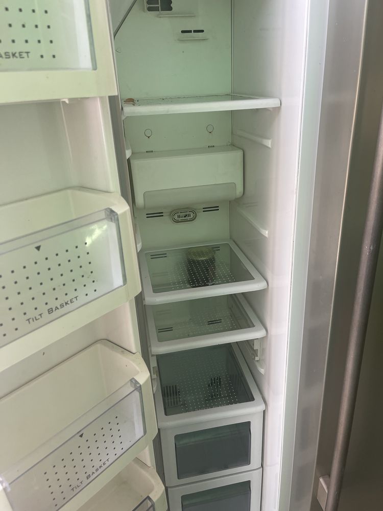 Продам холодильник Сайбасайт