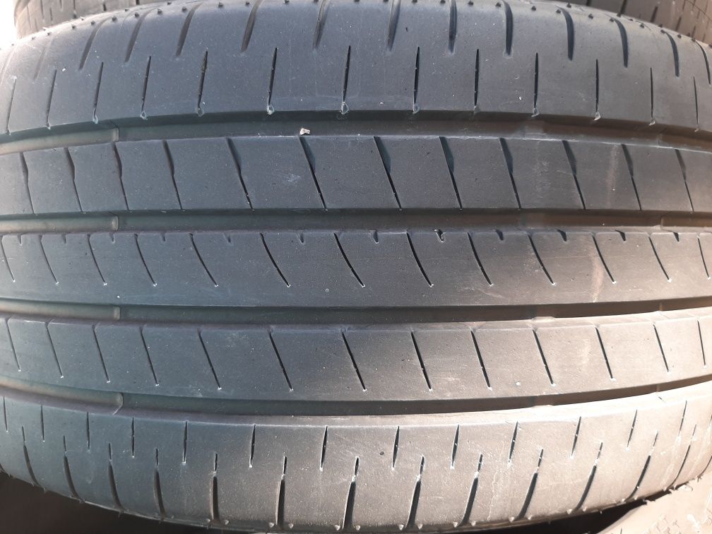 Продам шины 235/45/18 бриджистон
