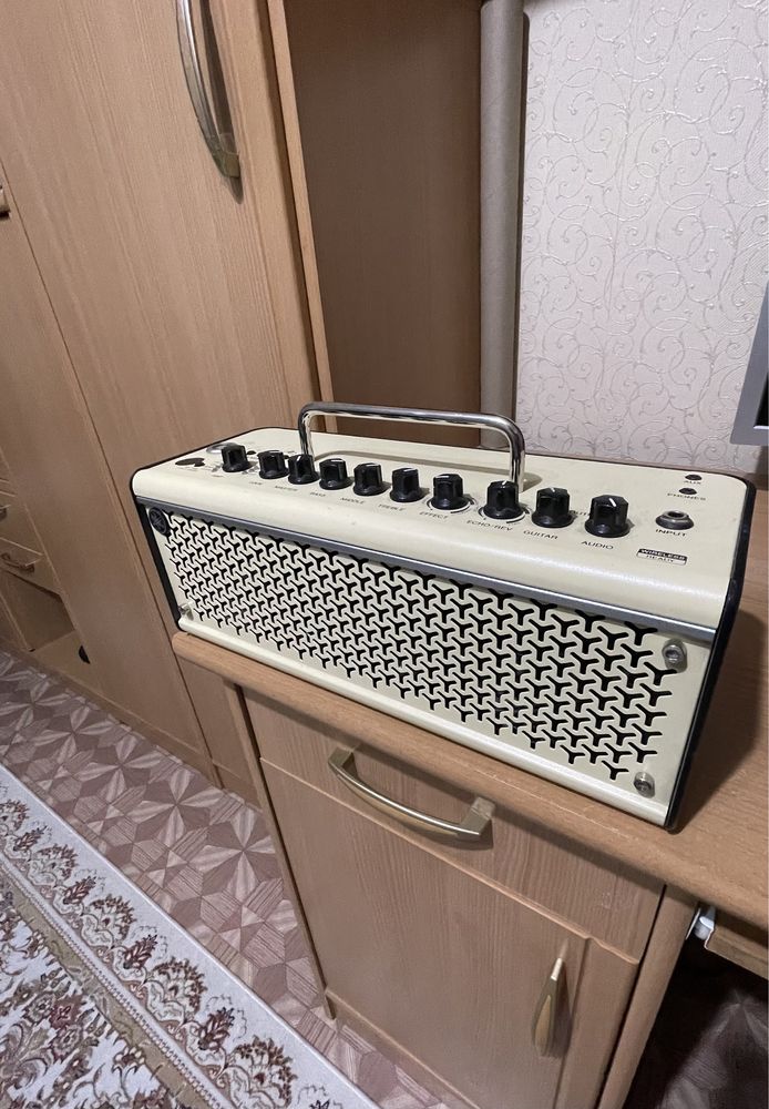 Универсальный Комбоусилитель Yamaha THR 10II Wireless