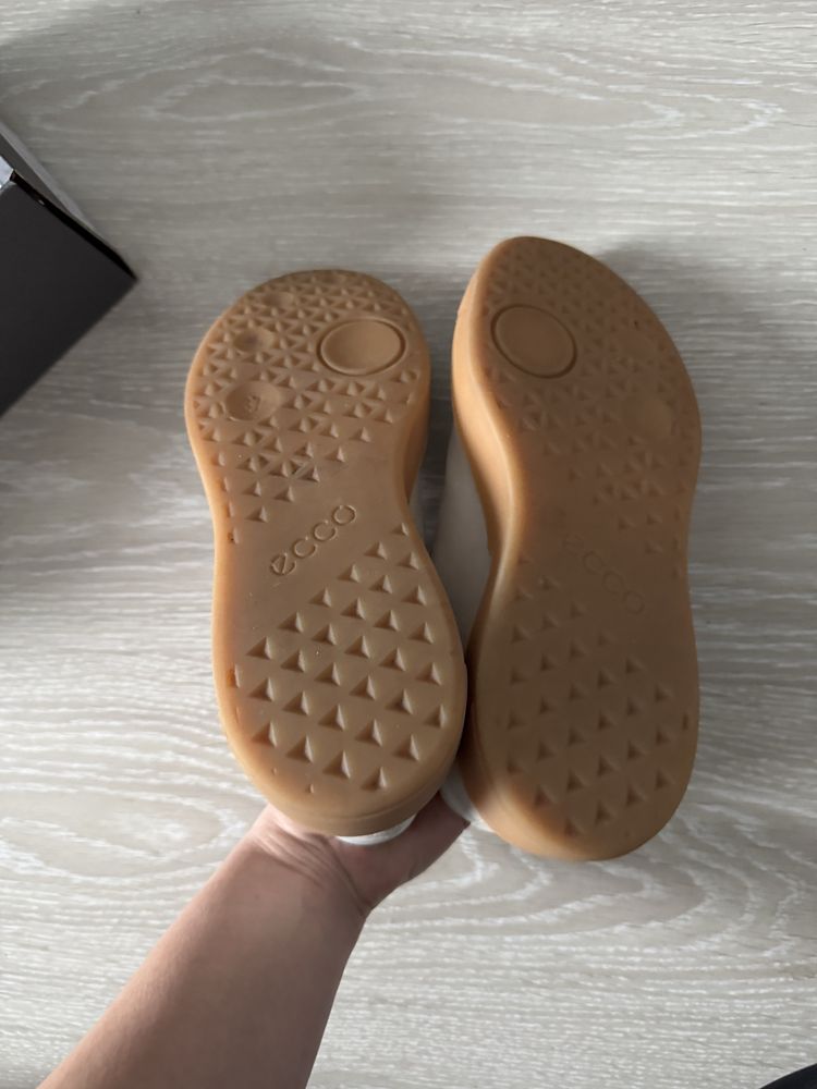 Полуботинки ECCO Street tray w 37 размер