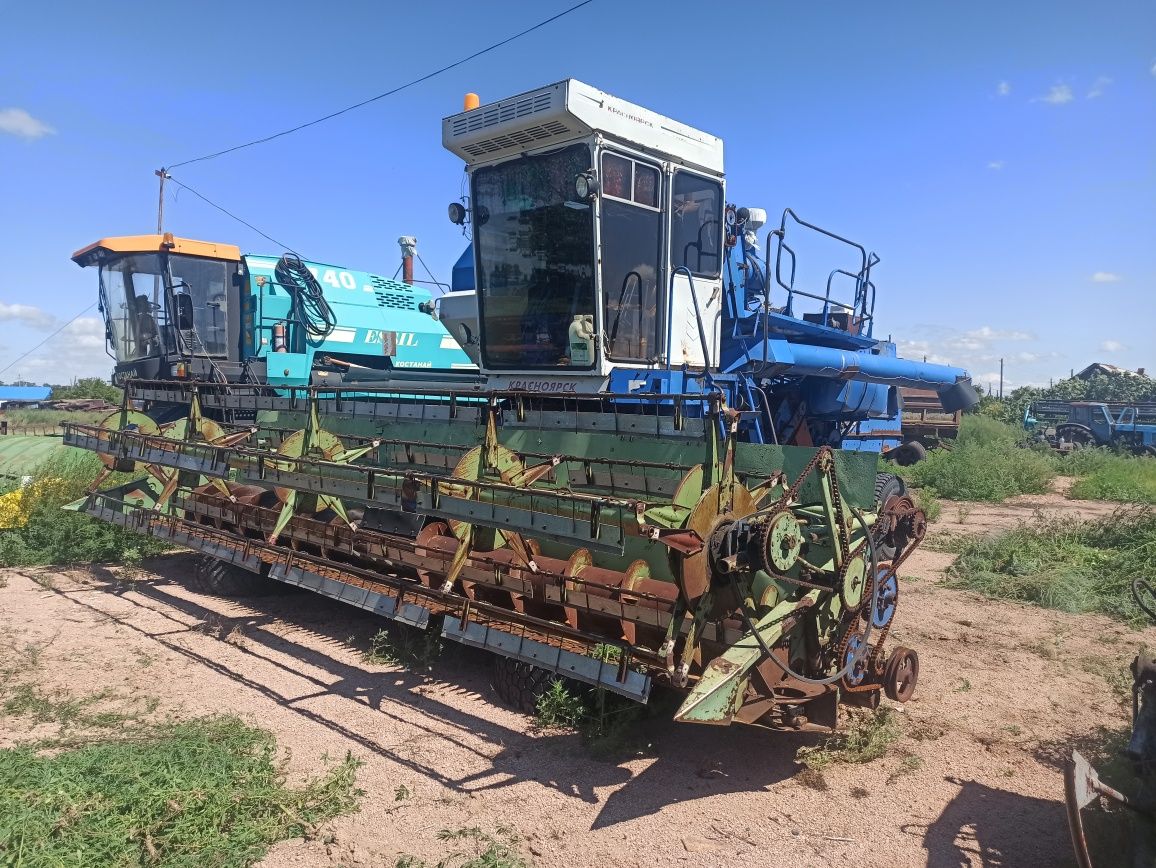 Комбайн енисей 1200 гидроход
