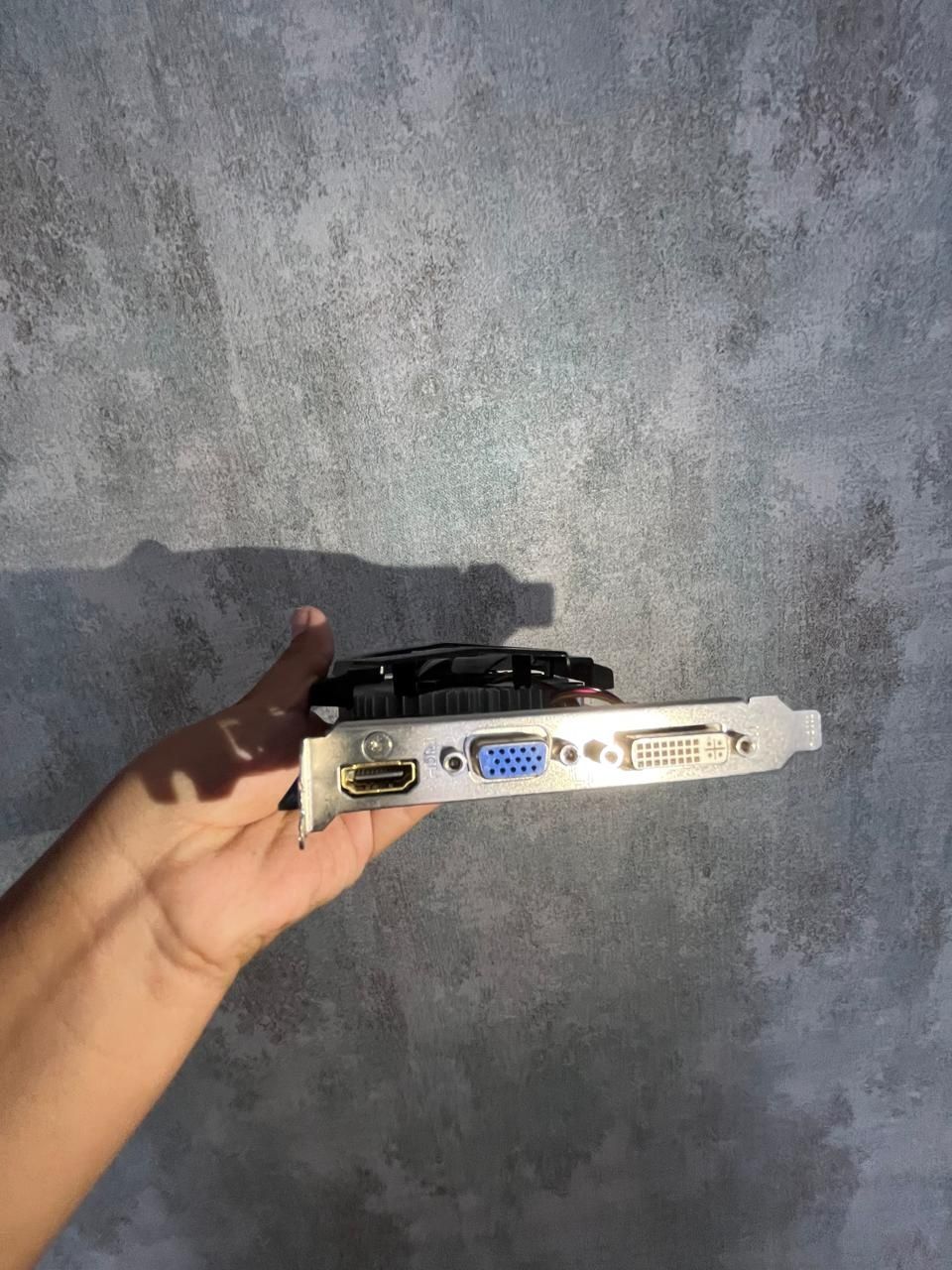продам Gt730 2gb