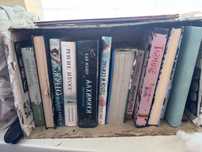 книги продам 451