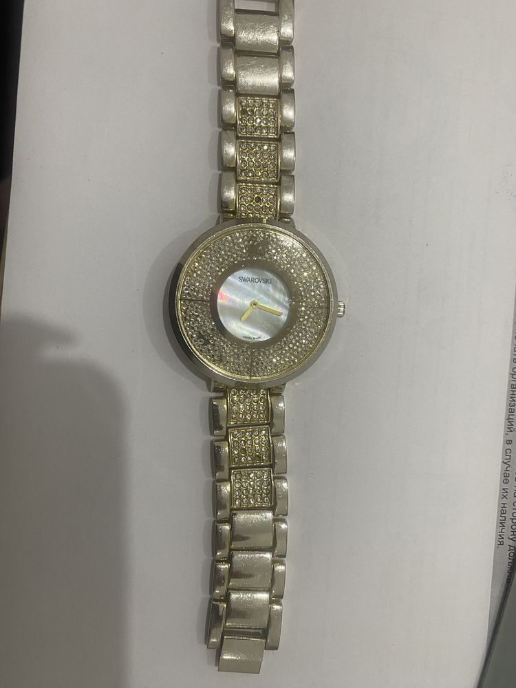 Продам часы Swarovski оригинал