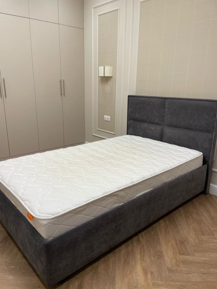 Продам качественную кровать