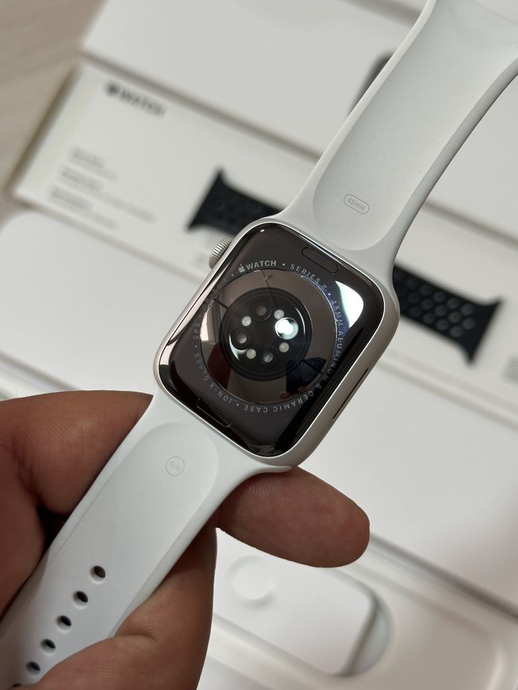 Apple Watch Series 8