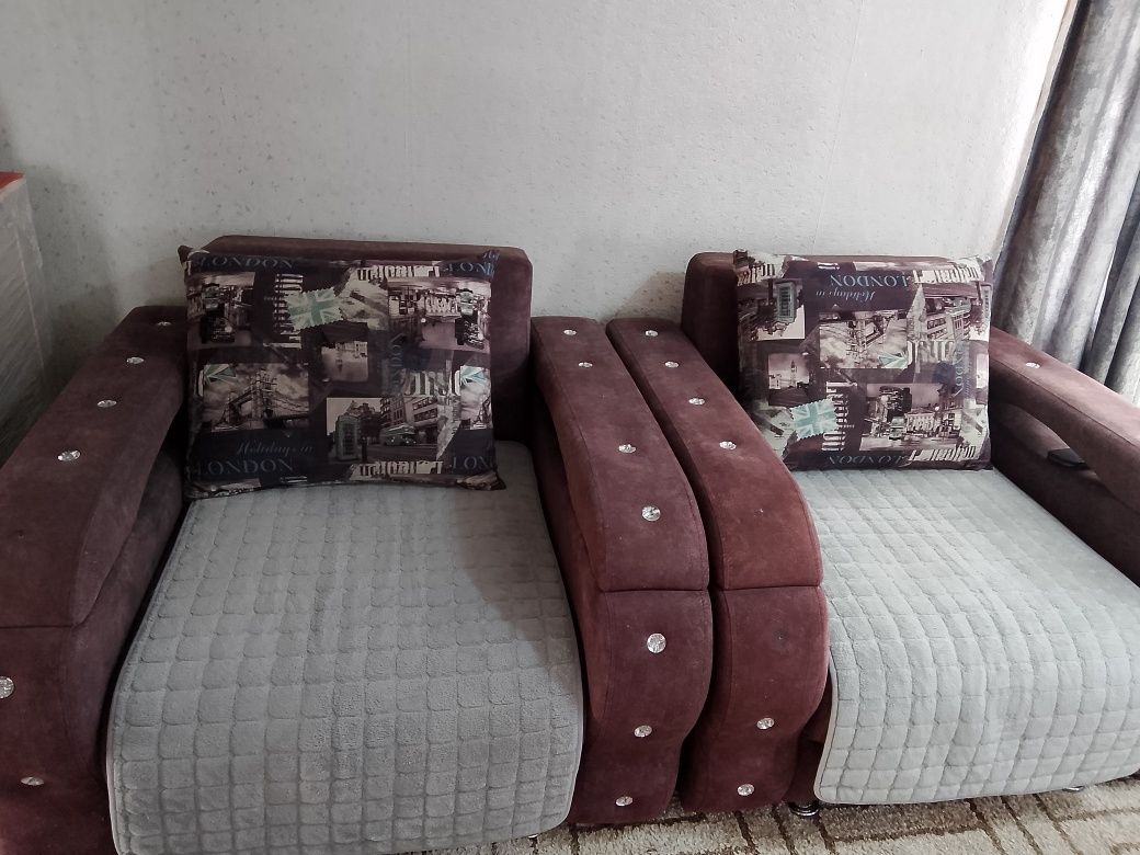 Продам диван +2 кресла