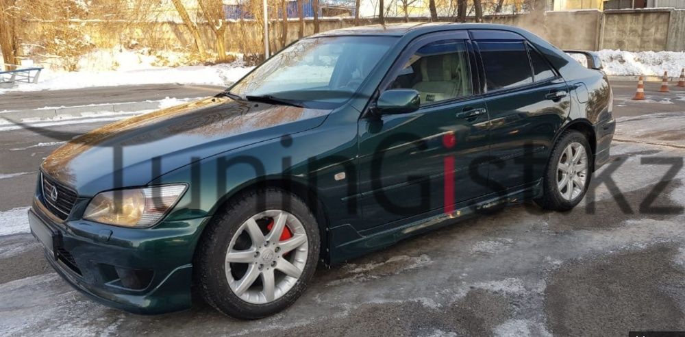 Lexus IS обвес и пороги TRD на Toyota Altezza, Тойота Альтезза