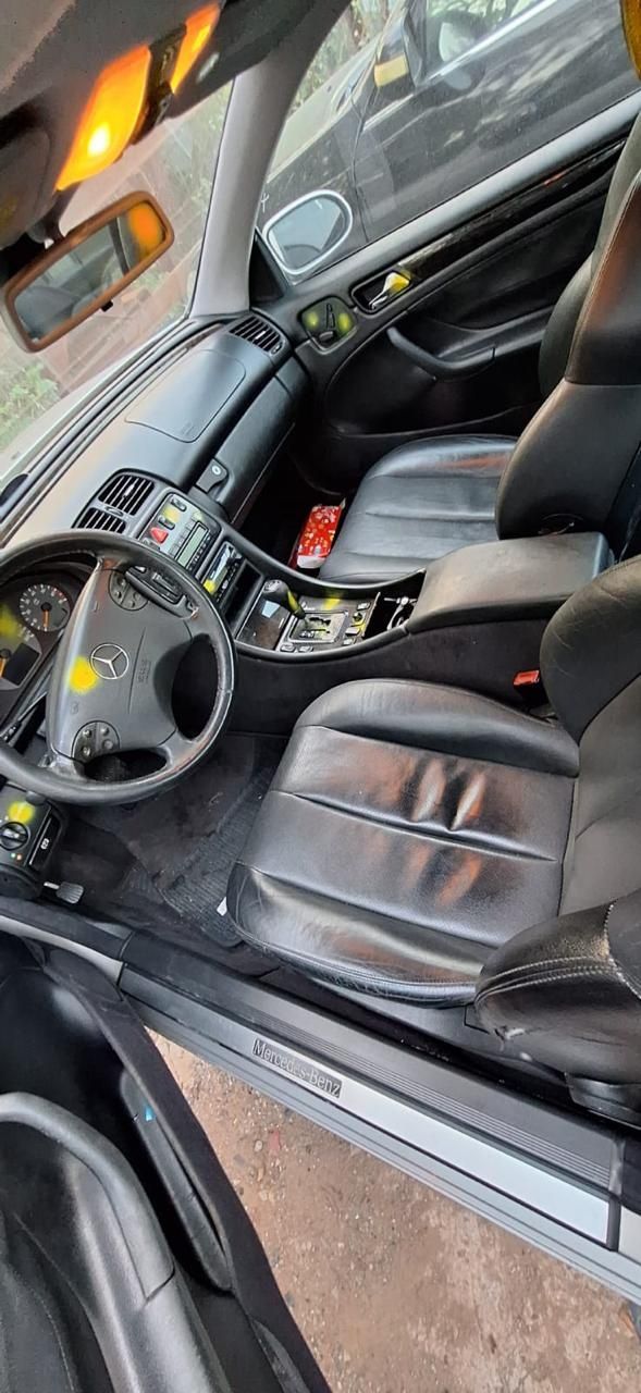 Двигатель и коробка Автомат Мерседес Бенц Е 230 компрессор - 210 купэ