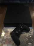 playstation 4 slim.