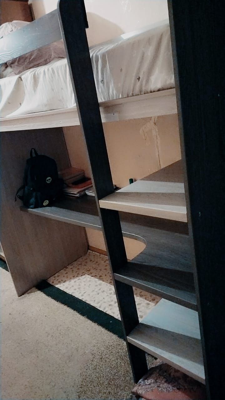 Срочно продам кровать