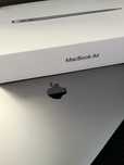 Продам Mac Book Air 13