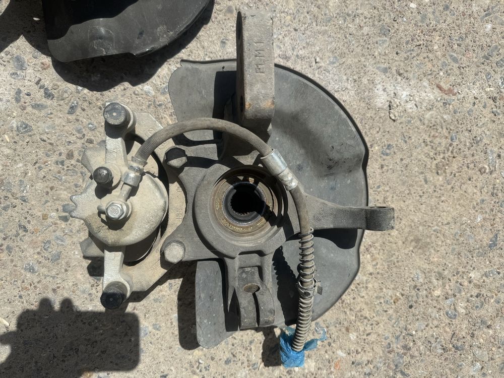 Компрессор кондиционера MG 350 и еще некоторые зап.части