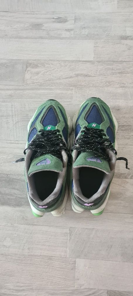 Продам new balance 9060