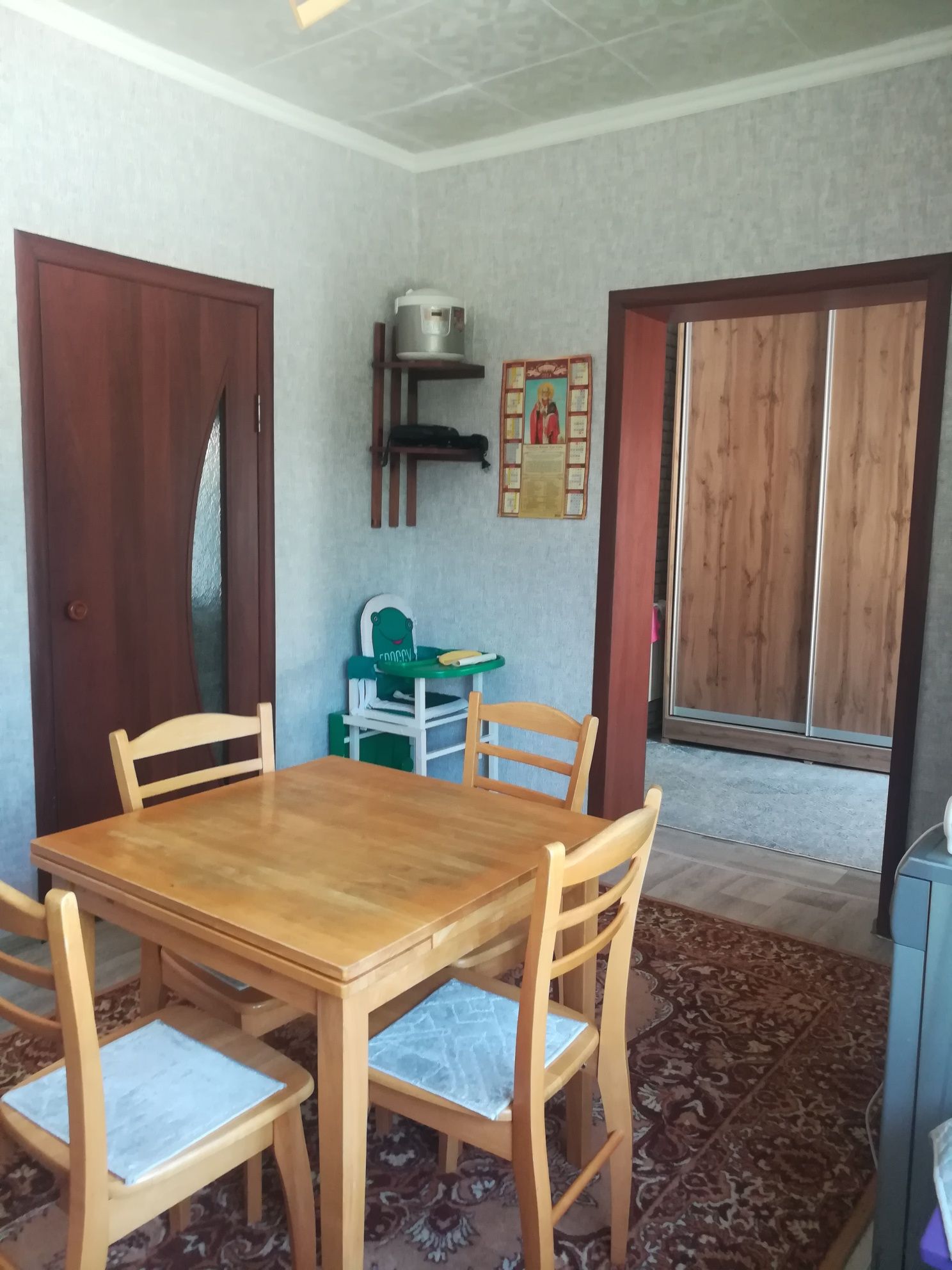 Дом в микрорайоне Чапаевка.
