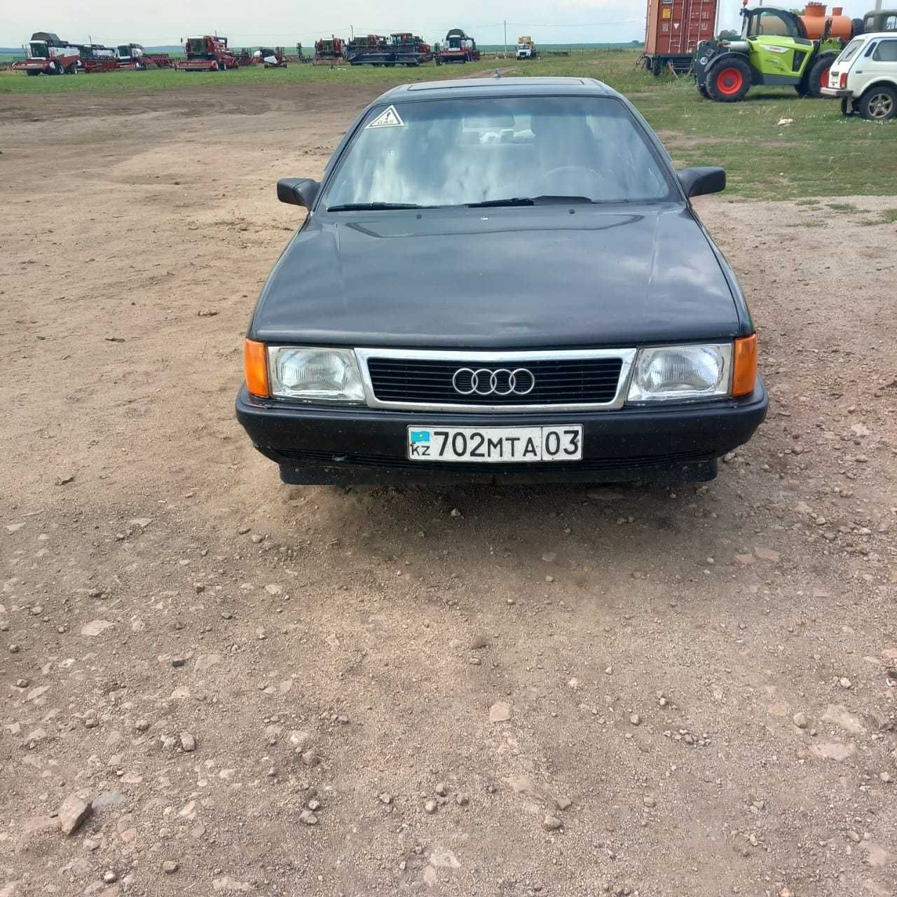 Продается Audi 100 C3