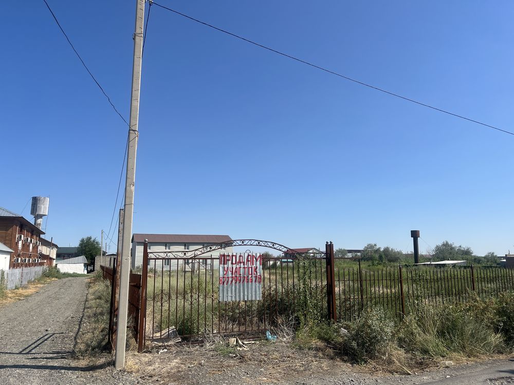 Продам земельный участок на берегу озера АЛАКОЛЬ 29 соток.