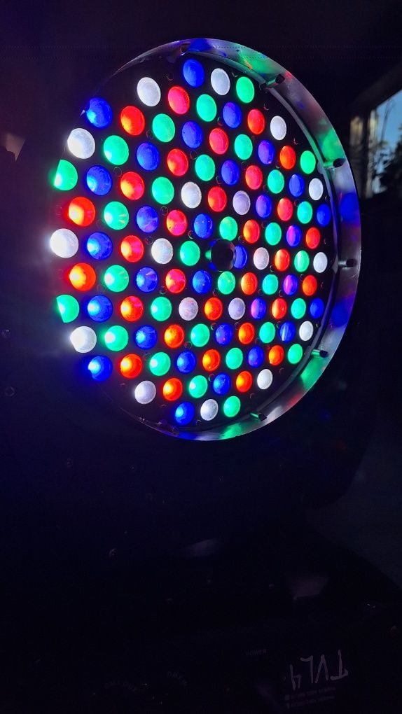 Вращающаяся голова заливного света Led Moving Head 108 светодиодов.